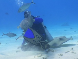 067 John at Stingray City IMG 6002